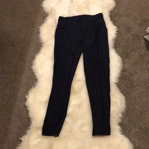 Lululemon yoga pants